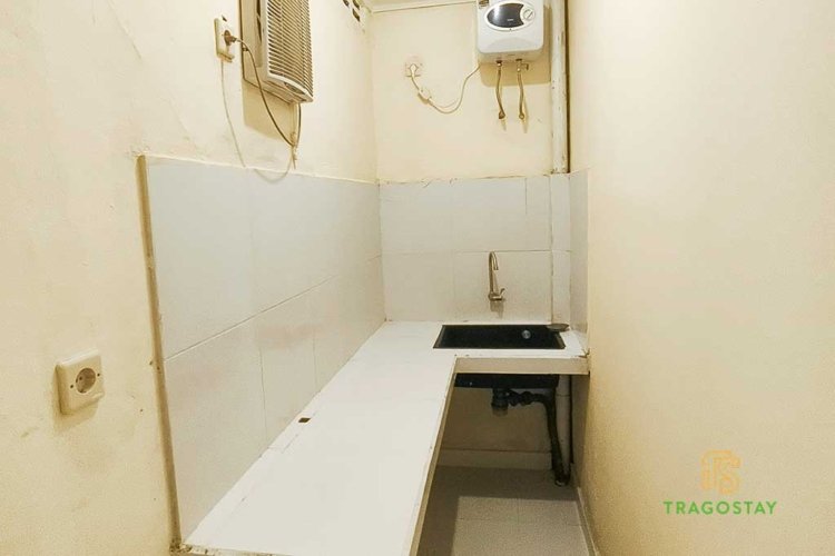 Private kitchen in kost room rental Pererenan Canggu