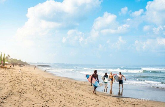 Batubolong Beach a tropical paradise in Canggu Beach Bali with iconic temple views.