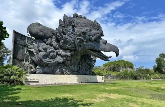 Head of Garuda statue at GWK Bali