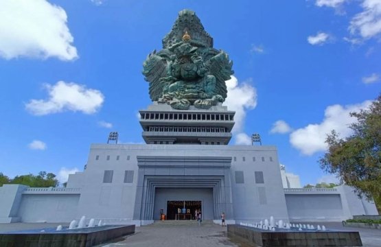 Highest statue in Bali at GWK