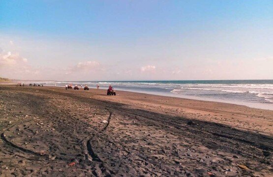 A thrilling Kelating Beach ATV ride adventure across the volcanic black sands.