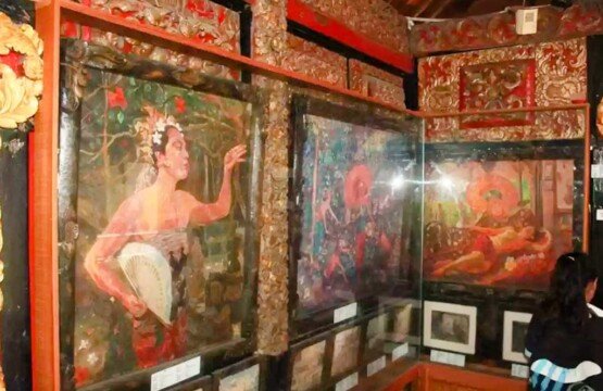 Le Mayeur Museum painting gallery showcasing vibrant Balinese culture and daily life.