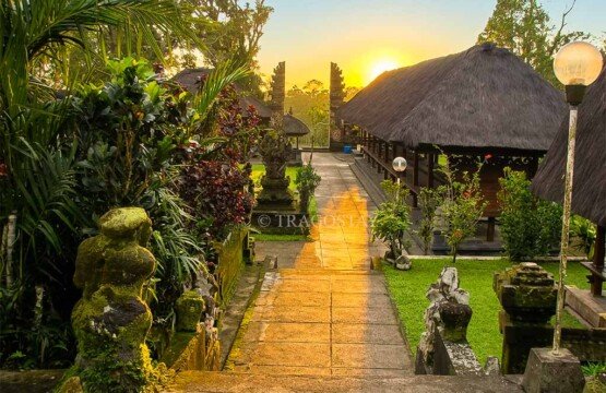 The spacious middle area courtyard at Pura Luhur Batukaru temple.
