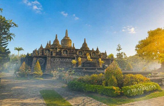 The magnificent and grand replica of the ancient Borobudur temple stupas situated within the Brahmavihara Arama complex.