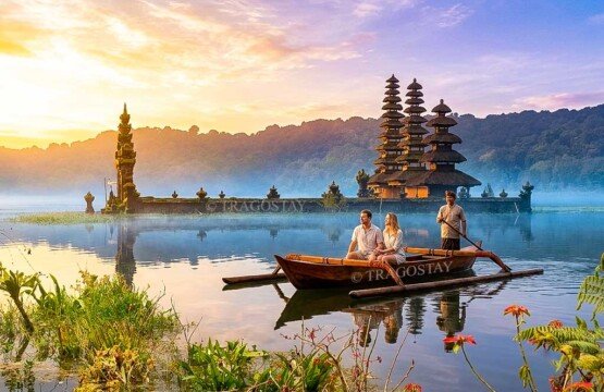 International and local travelers exploring and visiting the famous natural landscape of Lake Tamblingan in northern Bali.